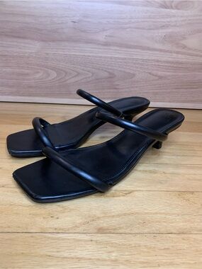 Beach By Matisse Jeanne Black Sandals - Size 9